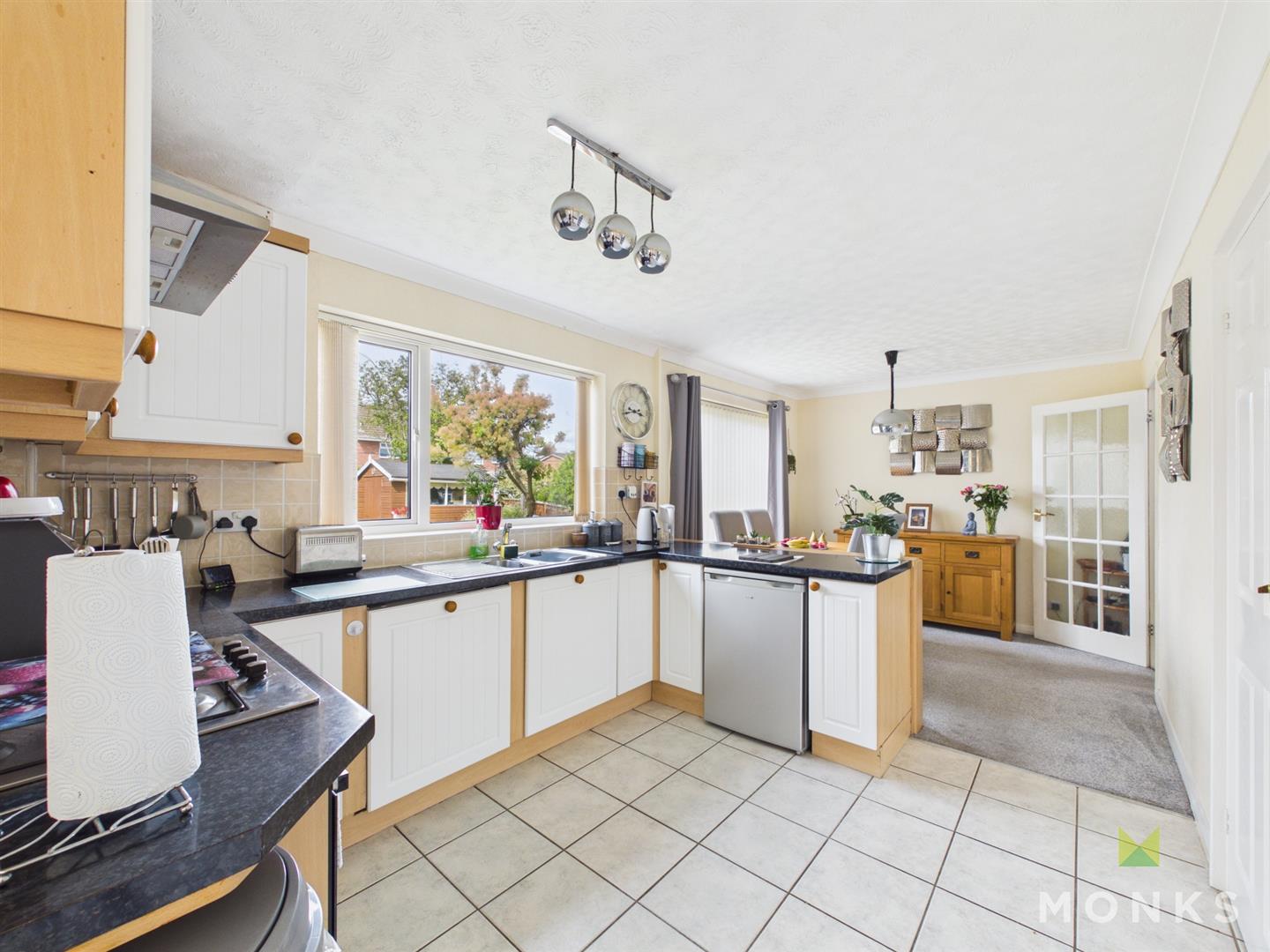 10 Ashfields Road, Shrewsbury, SY1 3SB For Sale
